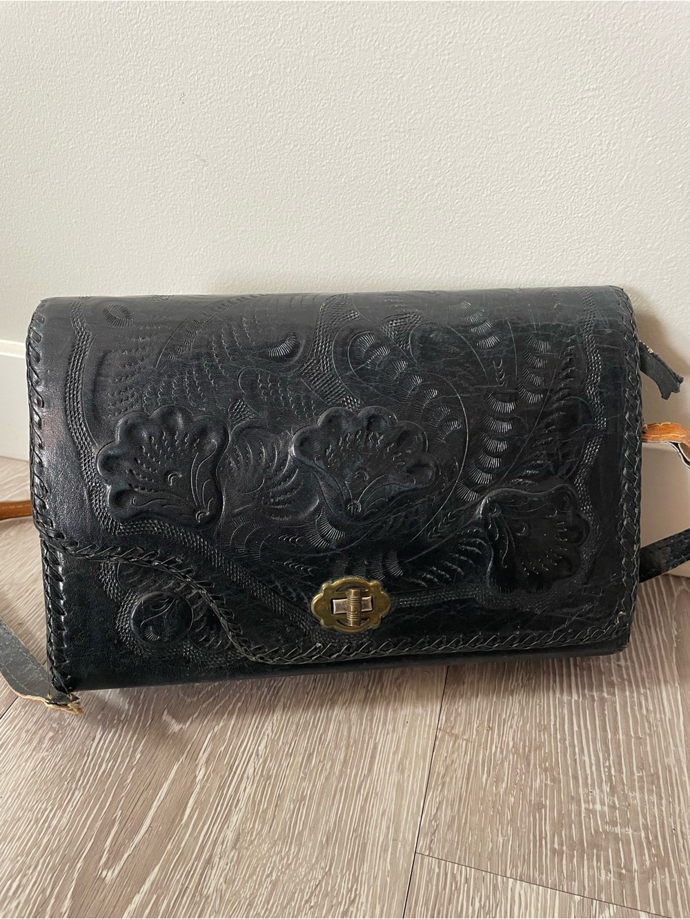 Vintage 1970s Tooled Leather Saddle Boho Bag Purse Black Hand Carved Hippie